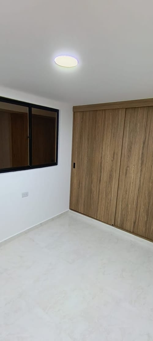 Apartamento de 4 alcobas en venta en Los Rosales, Floridablanca, 96 m² · foto 10 de 17