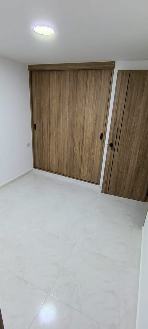 Apartamento de 4 alcobas en venta en Los Rosales, Floridablanca, 96 m² · foto 8 de 17