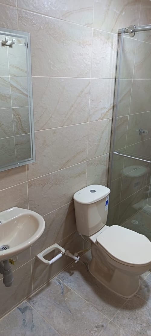 Apartamento de 4 alcobas en venta en Los Rosales, Floridablanca, 96 m² · foto 9 de 17
