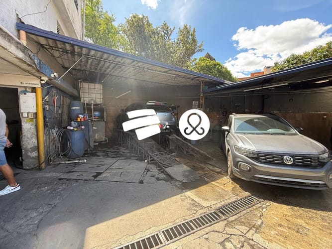 Lote en venta en Laureles, Medellín, 693 m² · foto 14 de 16