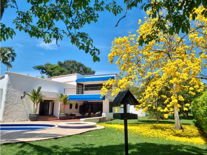 Casa de 3 alcobas en venta en Cerritos, Pereira, 840 m² · foto 3 de 24