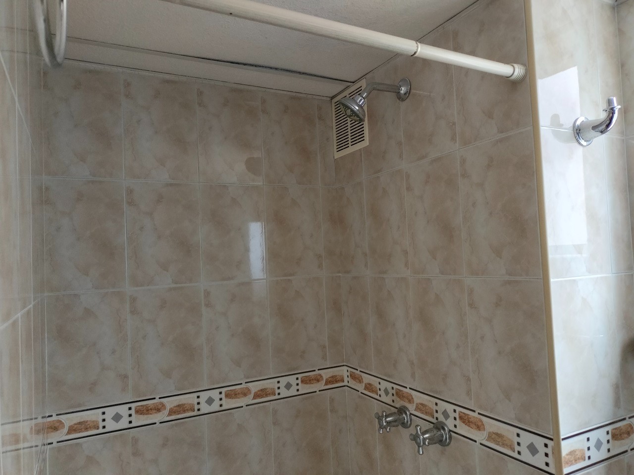 Apartamento en arriendo en Gran Granada, Bogotá · foto 17 de 24
