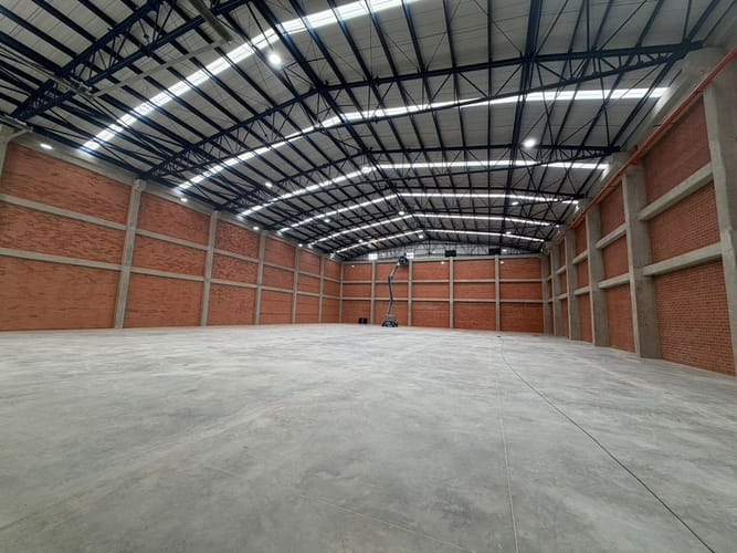 Bodega en arriendo en Siberia, Cota, 2078 m² · foto 3 de 17