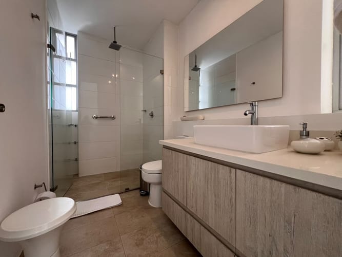 Apartamento de 2 alcobas en venta en Lalinde, Medellín, 100 m² · foto 12 de 14