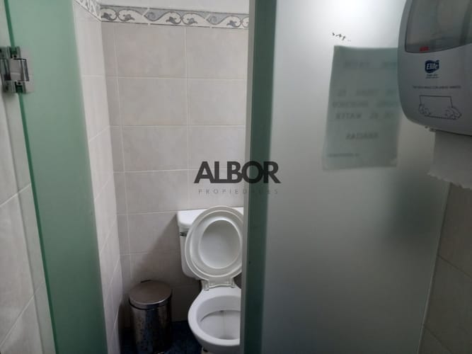 Alquiler oficina 1 ambiente - Ciudad Vieja · Foto 4