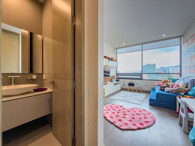 Apartamento de 3 alcobas en venta en La Cabrera, Bogotá, 428 m² · foto 23 de 24