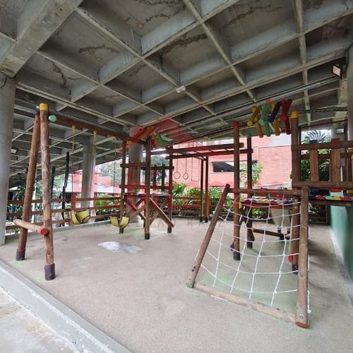 Apartamento de 3 alcobas en venta en Loma De San Jose, Sabaneta, 98 m² · foto 16 de 24