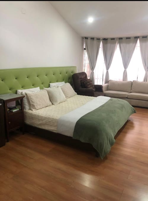 Casa de 5 alcobas en venta en Las Margaritas, Bogotá, 330 m² · foto 4 de 14