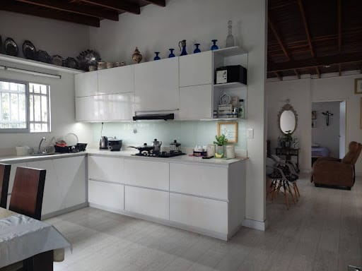 Casa de 6 alcobas en venta en Laureles, Medellín, 212 m² · foto 8 de 24