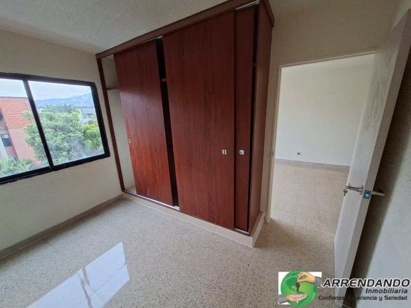 Apartamento en venta en Centro, Itagüí · foto 6 de 9