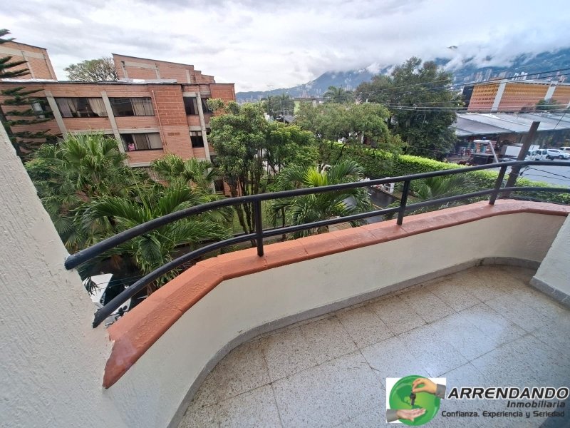 Apartamento en venta en Centro, Itagüí · foto 9 de 9