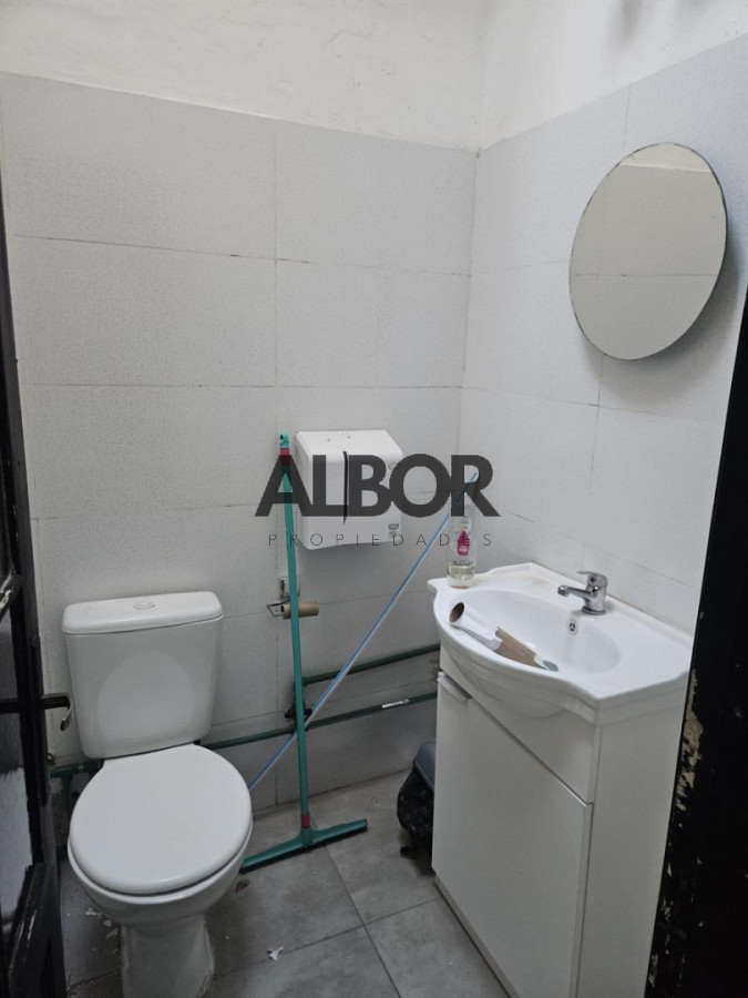 Alquiler local comercial al frente 319 m² - Pocitos · Foto 10