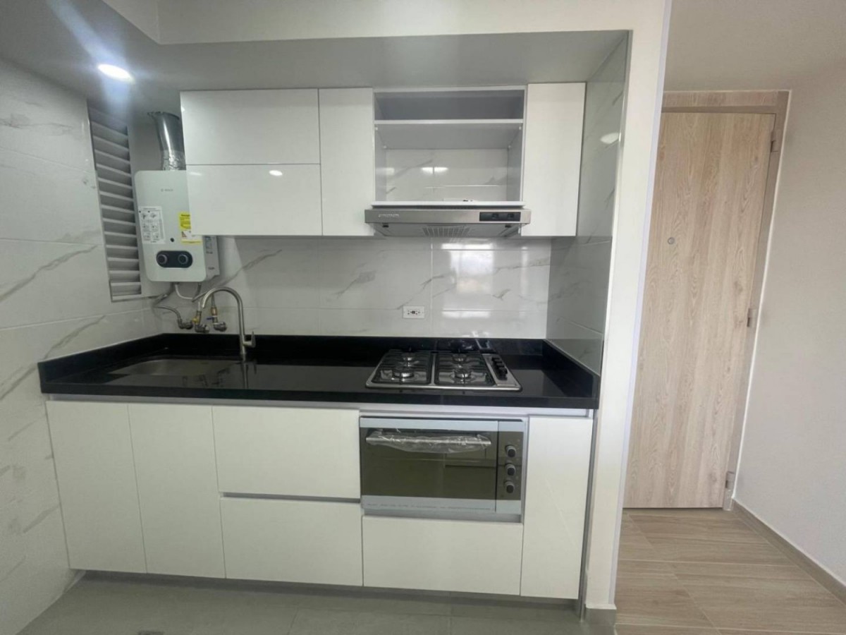 Apartamento en arriendo en Rincon De Santa Ines, Bogotá · foto 2 de 20