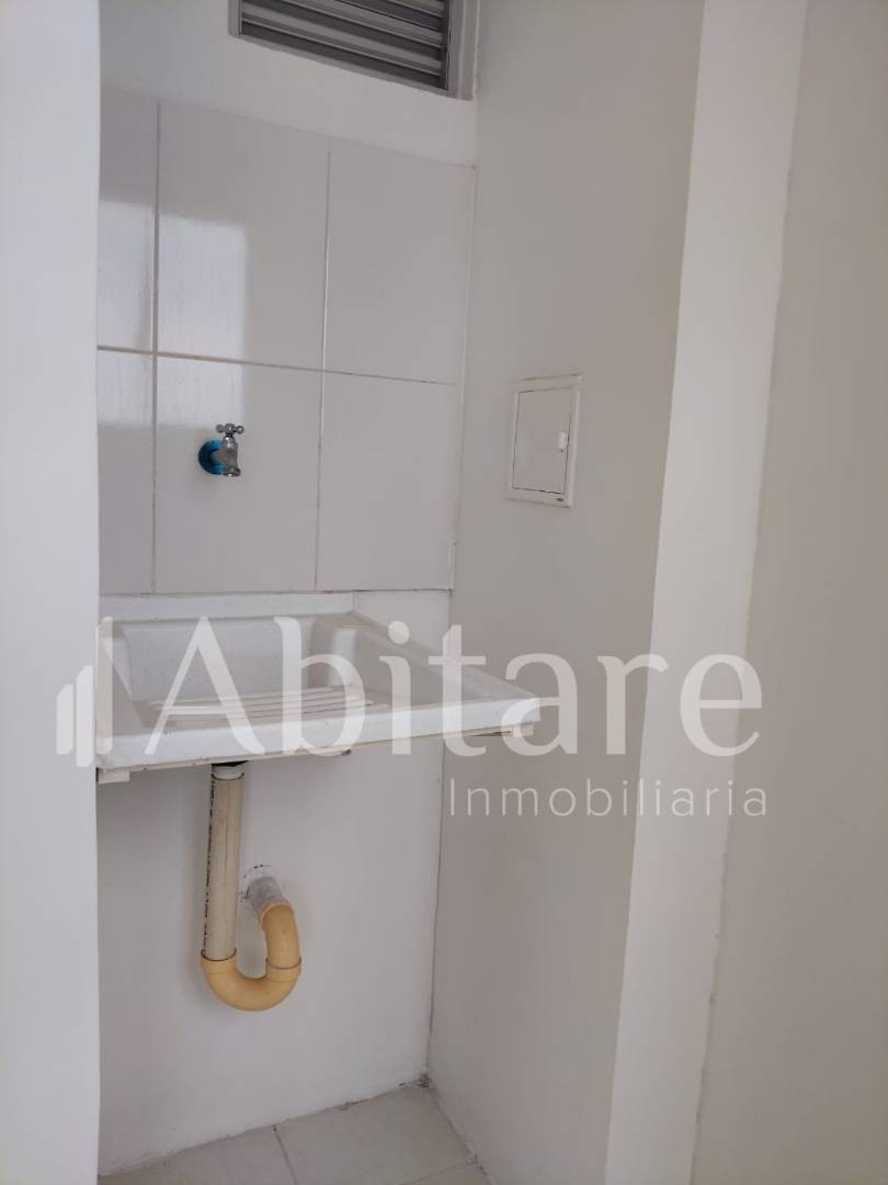 Apartamento en venta en El Golf, Cartagena · foto 3 de 15