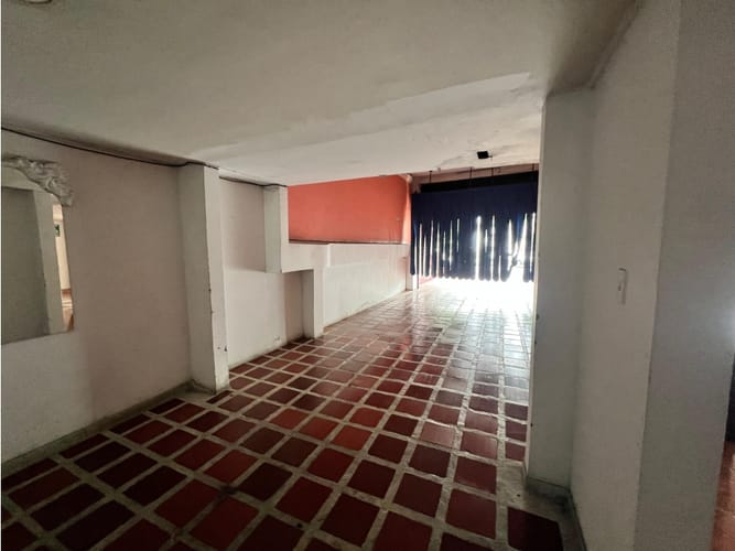 Edificio en venta en El Gran Limonar, Cali, 700 m² · foto 3 de 21