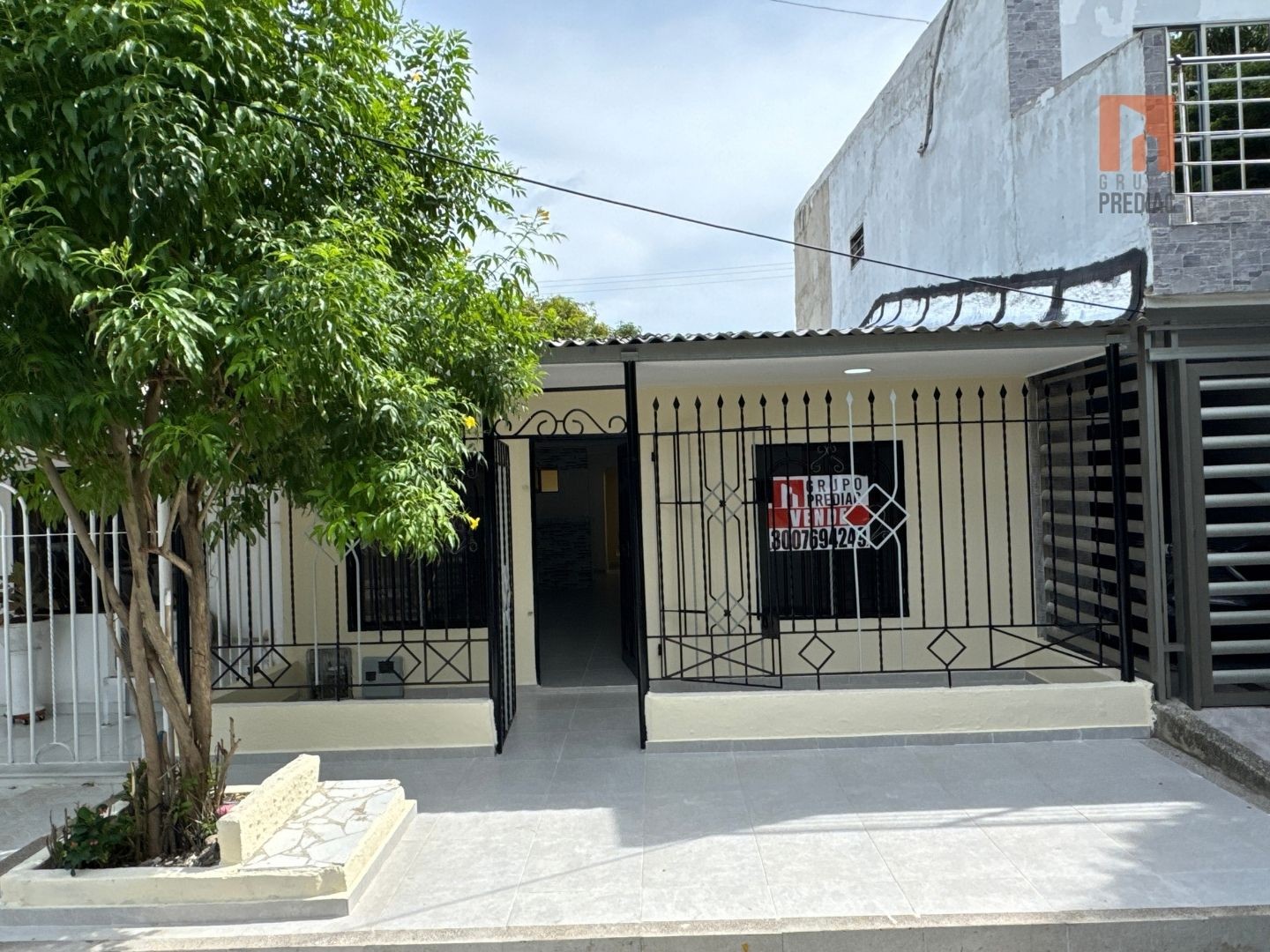 Casa en venta en Los Robles, Barranquilla · foto 2 de 12