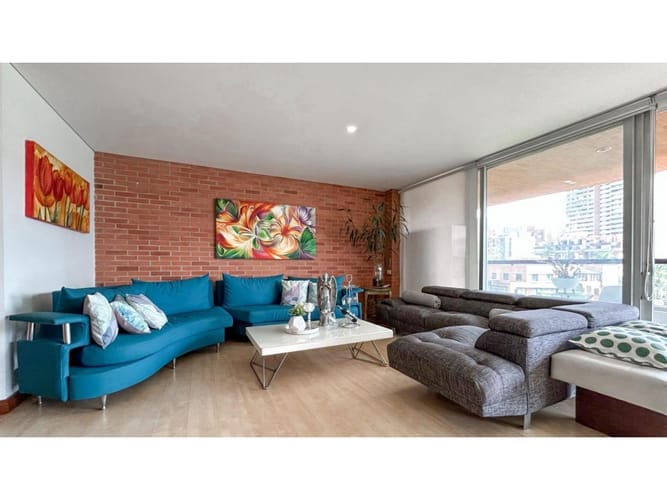 Apartamento de 3 alcobas en venta en Alejandría, Medellín, 178 m² · foto 4 de 24