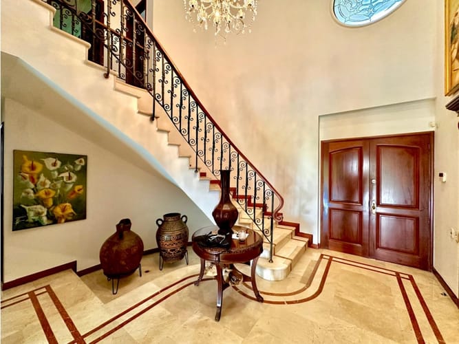Casa de 4 alcobas en venta en Altos Del Poblado, Medellín, 464 m² · foto 15 de 24