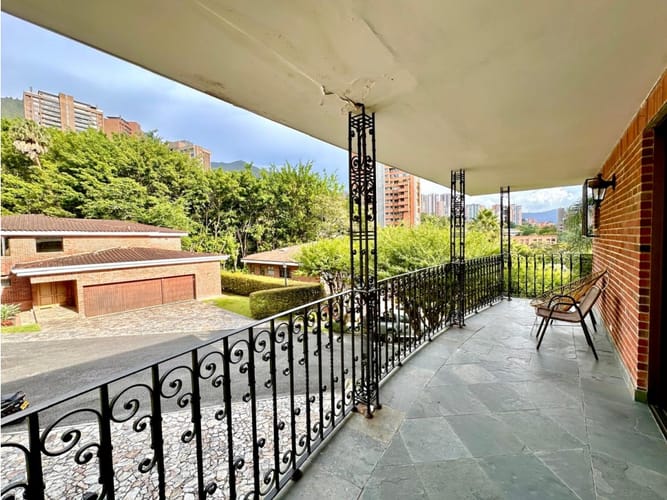 Casa de 4 alcobas en venta en Altos Del Poblado, Medellín, 464 m² · foto 20 de 24