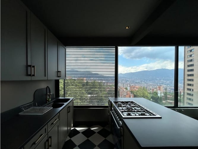 Apartamento de 1 alcoba en arriendo en El Poblado, Medellín, 86 m² · foto 13 de 24