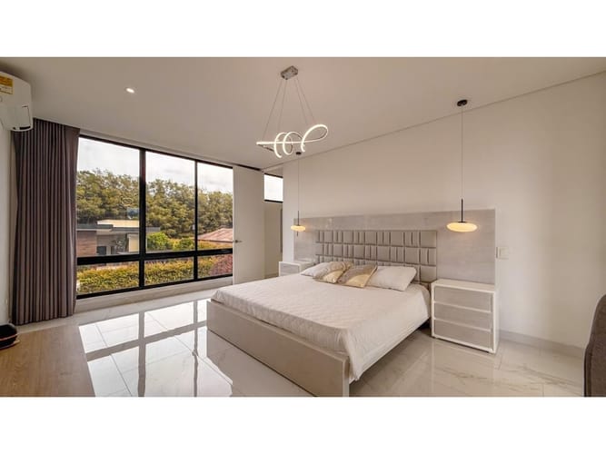 Casa de 5 alcobas en venta en Llano Grande, Rionegro, 879 m² · foto 23 de 24