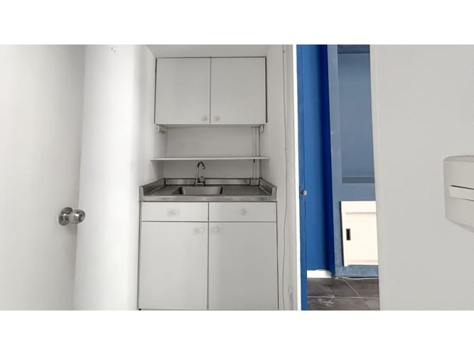 Local en arriendo en El Poblado, Medellín, 55 m² · foto 5 de 5