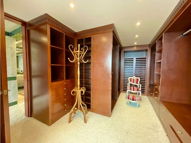 Apartamento de 5 alcobas en venta en Chapinero, Bogotá, 760 m² · foto 24 de 24