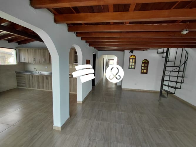 Casa de 4 alcobas en venta en Centro, Itagüí, 170 m² · foto 12 de 12