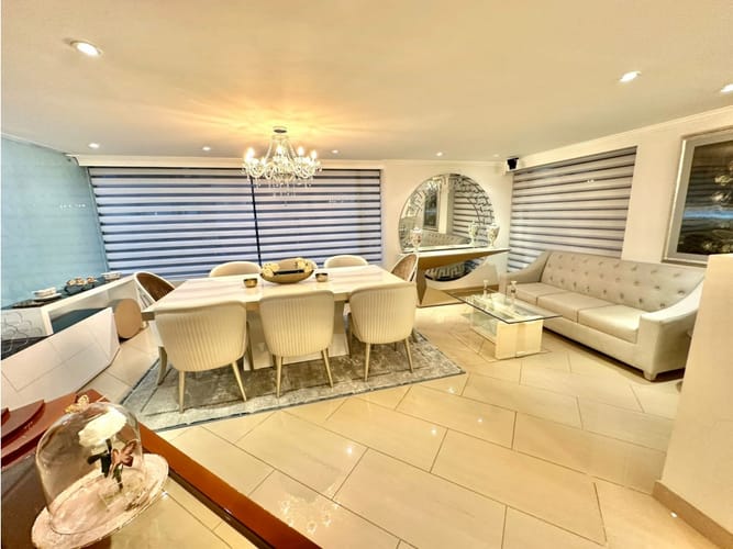 Apartamento de 4 alcobas en venta en Los Rosales, Bogotá, 412 m² · foto 9 de 24