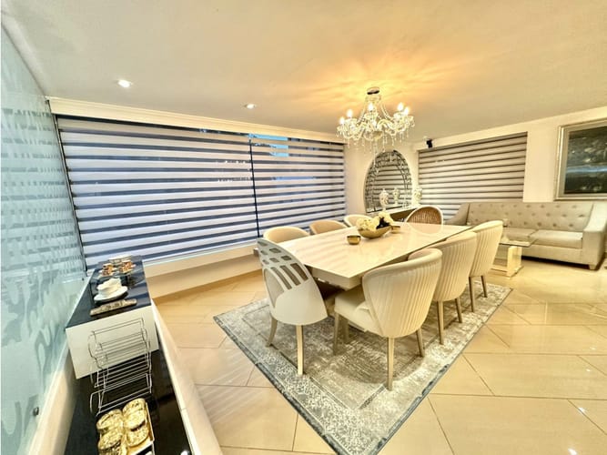 Apartamento de 4 alcobas en venta en Los Rosales, Bogotá, 412 m² · foto 10 de 24