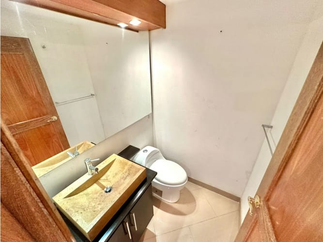 Apartamento de 4 alcobas en venta en Los Rosales, Bogotá, 412 m² · foto 14 de 24