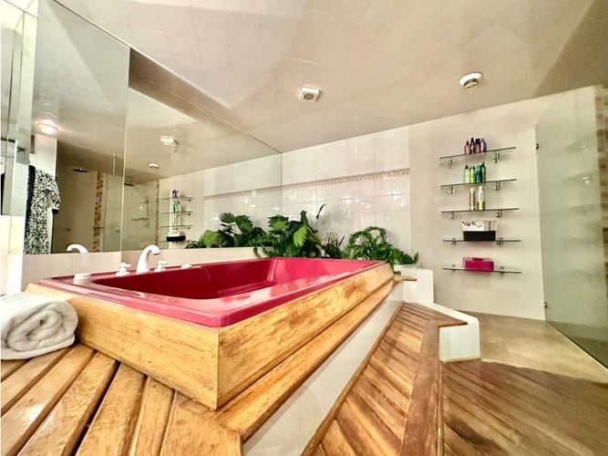 Apartamento de 4 alcobas en venta en Los Rosales, Bogotá, 412 m² · foto 21 de 24