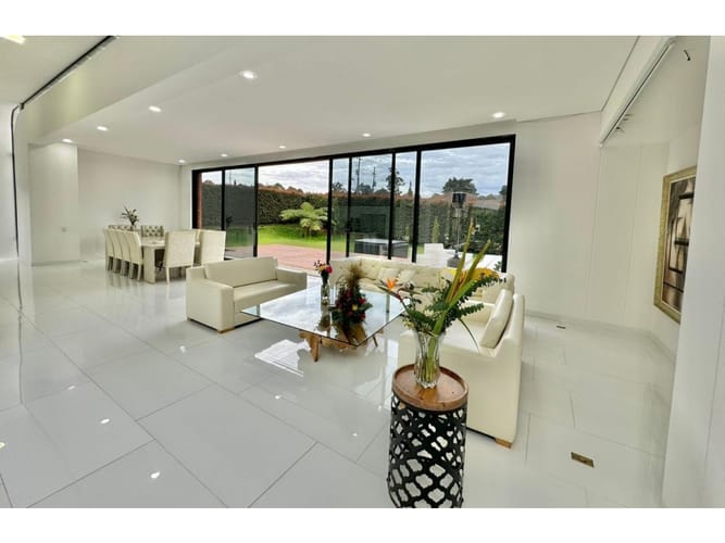 Casa de 4 alcobas en venta en Las Palmas, Envigado, 896 m² · foto 7 de 24