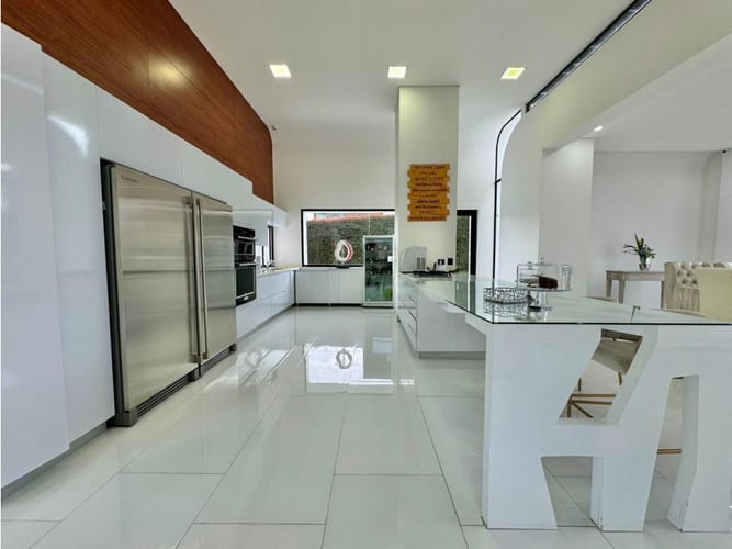 Casa de 4 alcobas en venta en Las Palmas, Envigado, 896 m² · foto 8 de 24