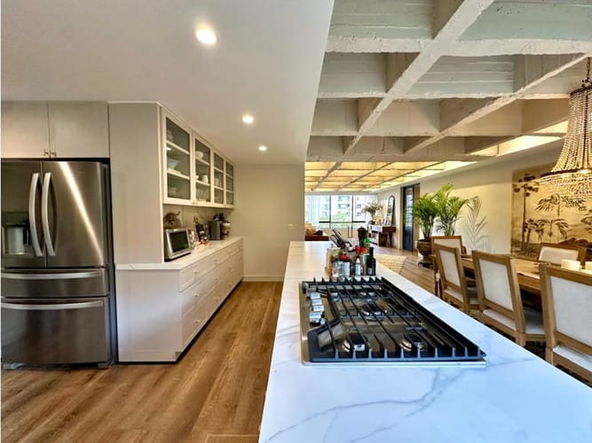 Apartamento de 2 alcobas en venta en La Florida, Medellín, 208 m² · foto 2 de 24