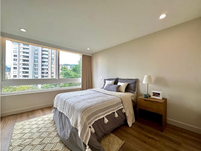 Apartamento de 2 alcobas en venta en La Florida, Medellín, 208 m² · foto 9 de 24