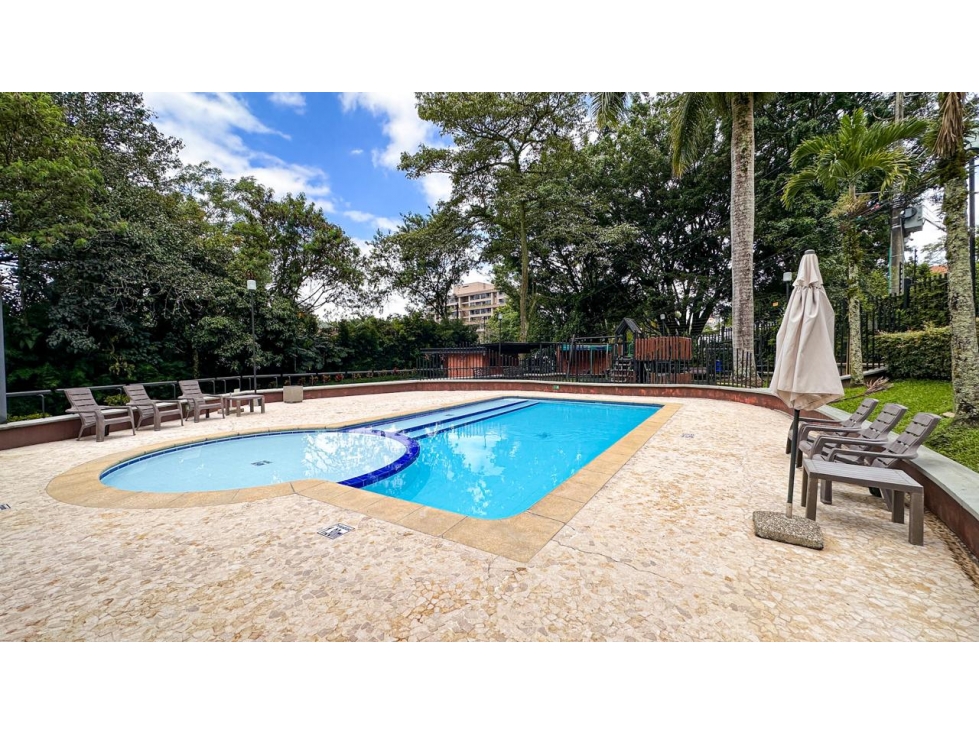 Apartamento en venta en El Poblado, Medellín · foto 9 de 24