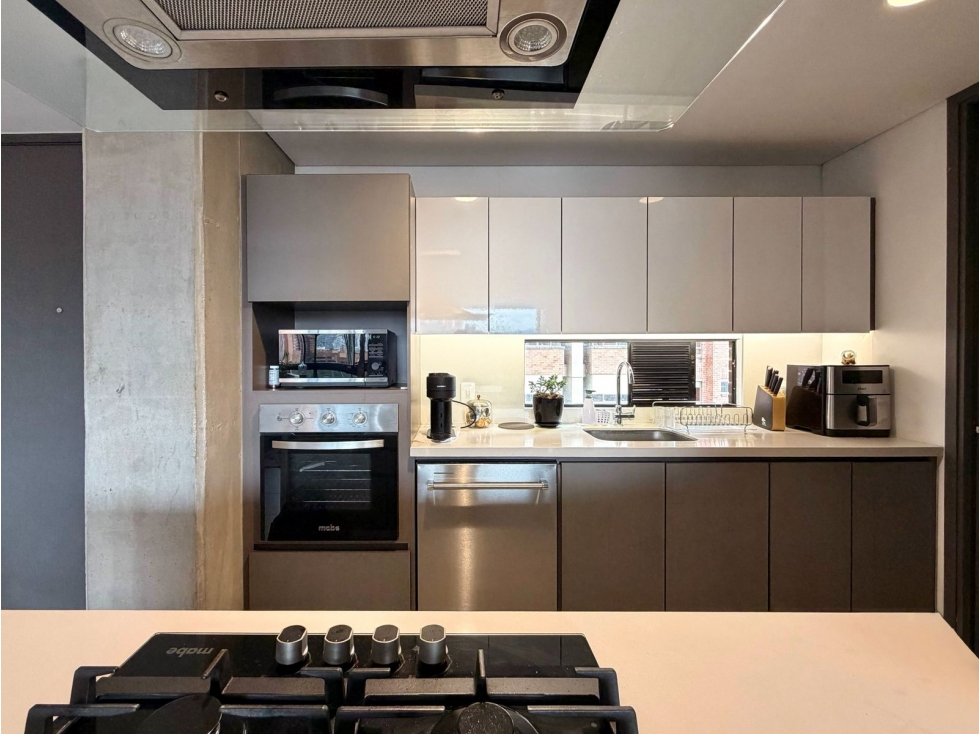 Apartamento en arriendo en El Poblado, Medellín · foto 11 de 18
