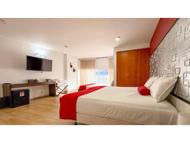 Edificio en venta en El Poblado, Medellín, 1134 m² · foto 4 de 24