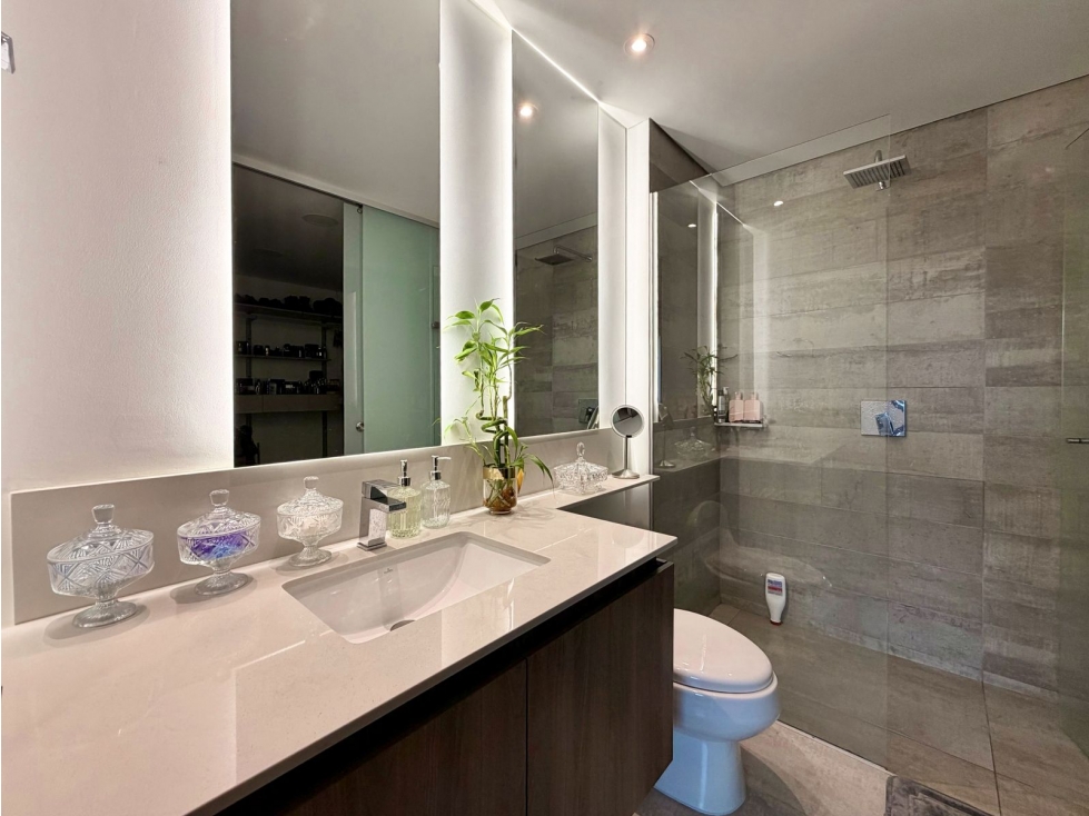 Apartamento en arriendo en El Poblado, Medellín · foto 16 de 18