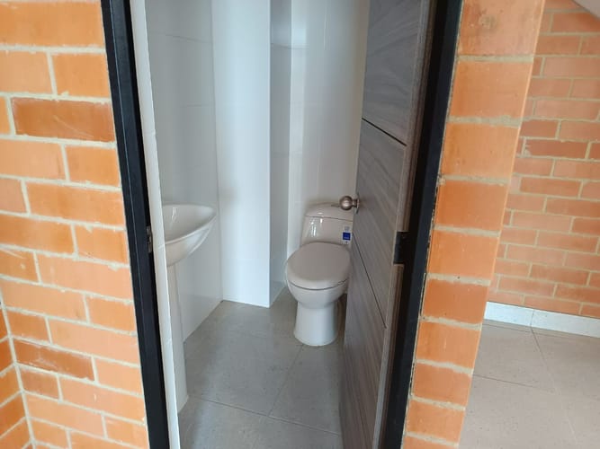 Bodega en arriendo en Siberia, Cota, 2078 m² · foto 15 de 17