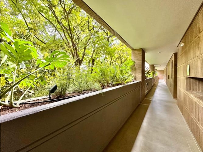 Apartaestudio en venta en Lalinde, Medellín, 90 m² · foto 12 de 24
