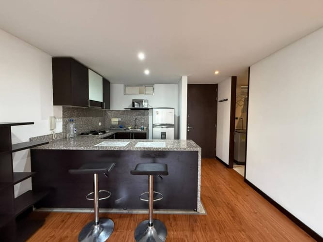 Apartamento de 1 alcoba en arriendo en Santa Barbara Central, Bogotá, 64 m² · foto 6 de 23