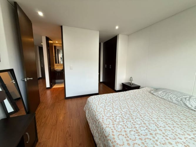 Apartamento de 1 alcoba en arriendo en Santa Barbara Central, Bogotá, 64 m² · foto 12 de 23