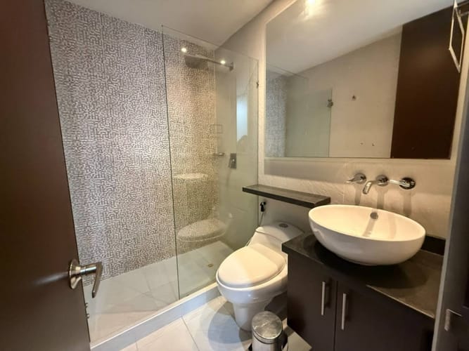 Apartamento de 1 alcoba en arriendo en Santa Barbara Central, Bogotá, 64 m² · foto 15 de 23