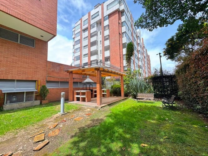 Apartamento de 1 alcoba en arriendo en Santa Barbara Central, Bogotá, 64 m² · foto 23 de 23