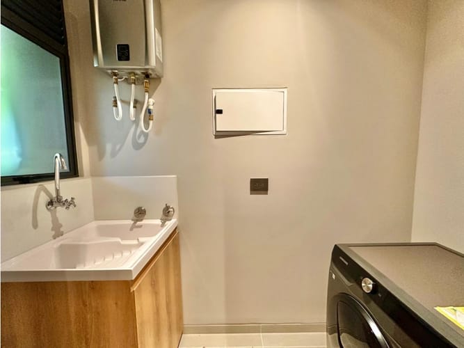 Apartaestudio en venta en Lalinde, Medellín, 90 m² · foto 24 de 24