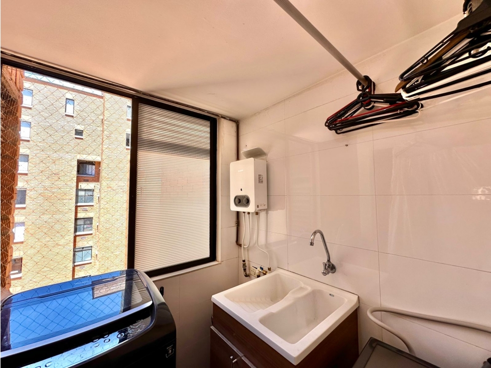 Apartamento en arriendo en El Poblado, Medellín · foto 13 de 24