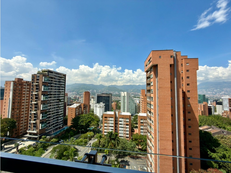 Apartamento en arriendo en El Poblado, Medellín · foto 12 de 24