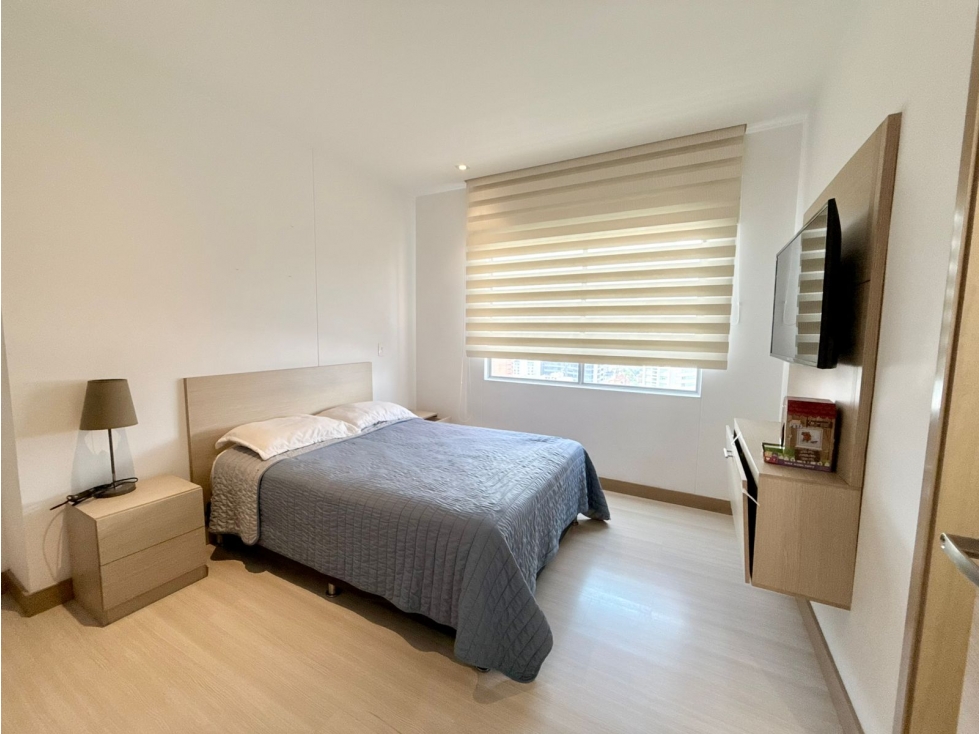 Apartamento en arriendo en El Poblado, Medellín · foto 13 de 24